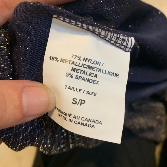 Suzy Shier Navy & Gold Metallic Sparkle Bubble Hem Top, Size S/P - Picture 3 of 6